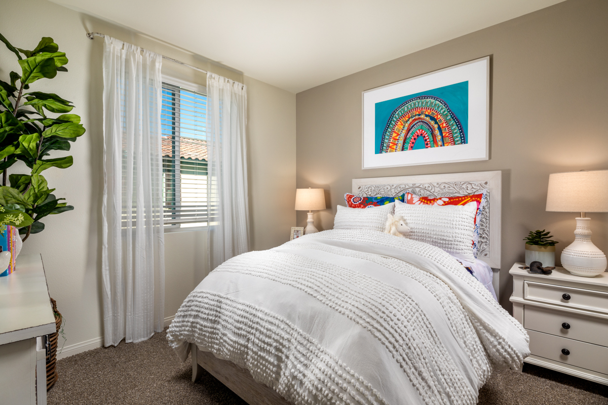 Apartments_in_Riverside_CA_Two_Bed_Guest_Bedroom